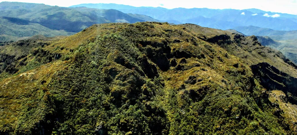 Puncak Gunung Leuser