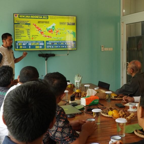 Presentasi Yayasan HAkA kepada Wali Nanggroe