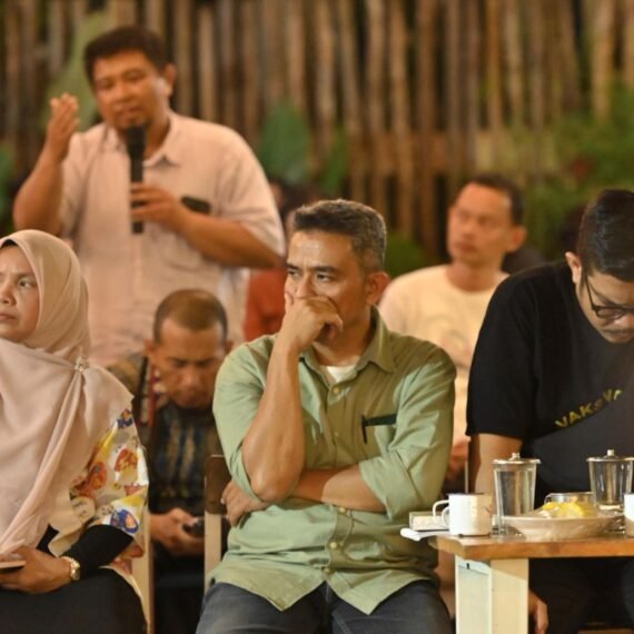 Acara ini dihadiri juga perwakilan SKPA diantaranya dari Dinas Lingkungan Hidup dan Kehutanan Aceh