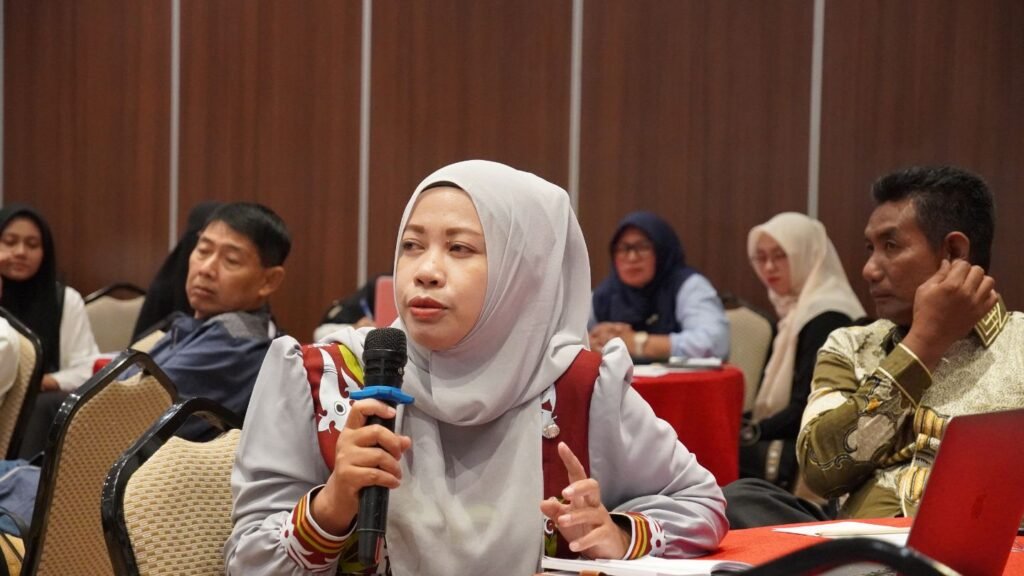 Konsultasi Publik Ekowisata KEL