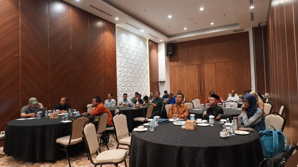 Participants in the Rawa Singkil Discussion Our Life